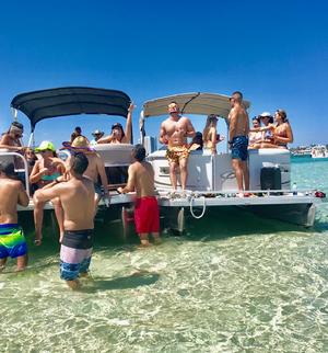 type of boat rental in Sunny Isles Beach, FL
