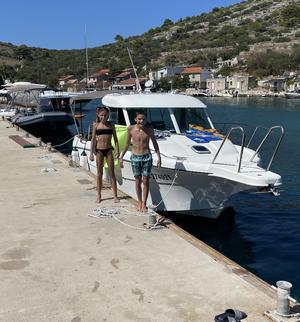 make model boat rental in Šibenik, 