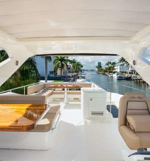 year make model boat rental in Fort Lauderdale