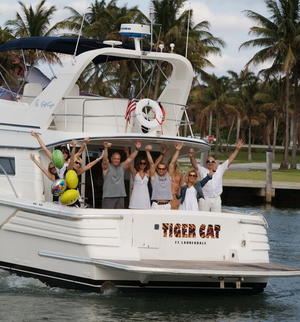 type of boat rental in Miami, 