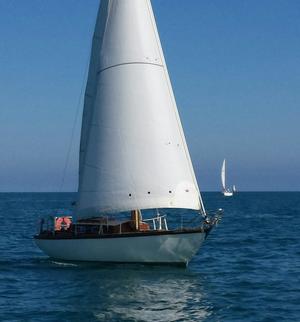 length make model boat rental Brest, Bretagne