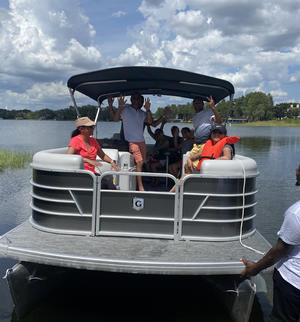 length make model boat for rent Orlando