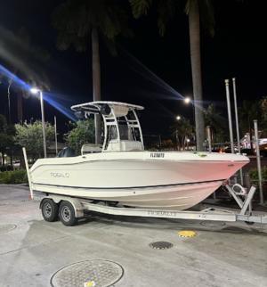type of boat rental in Lauderhill, FL