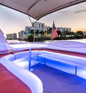 type of boat rental in North Miami Beach, FL