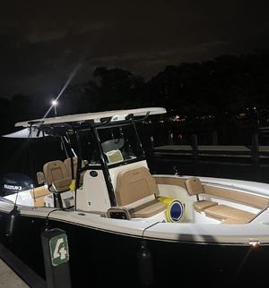 type of boat rental in Doral, FL