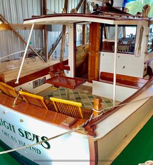 make model boat rental in Eastsound, Washington