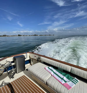 type of boat rental in Fort Myers Beach, FL
