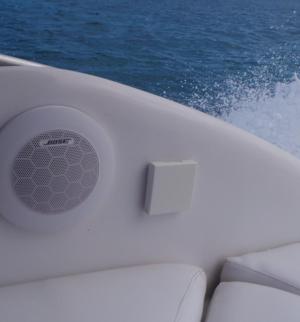 type of boat rental in Cancún, Q.R.