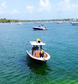 make model boat rental in Doral, Florida