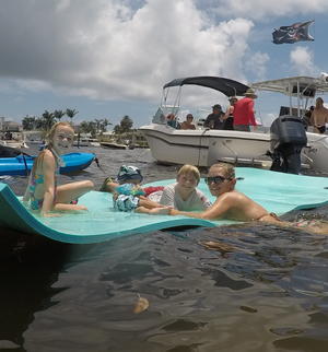 type of boat rental in Wilton Manors, FL