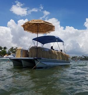 make model boat rental in Wilton Manors, Florida