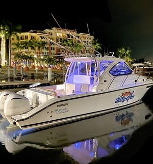 make model boat rental in Stuart, FL
