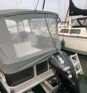 type of boat rental in Salaberry-de-Valleyfield, QC